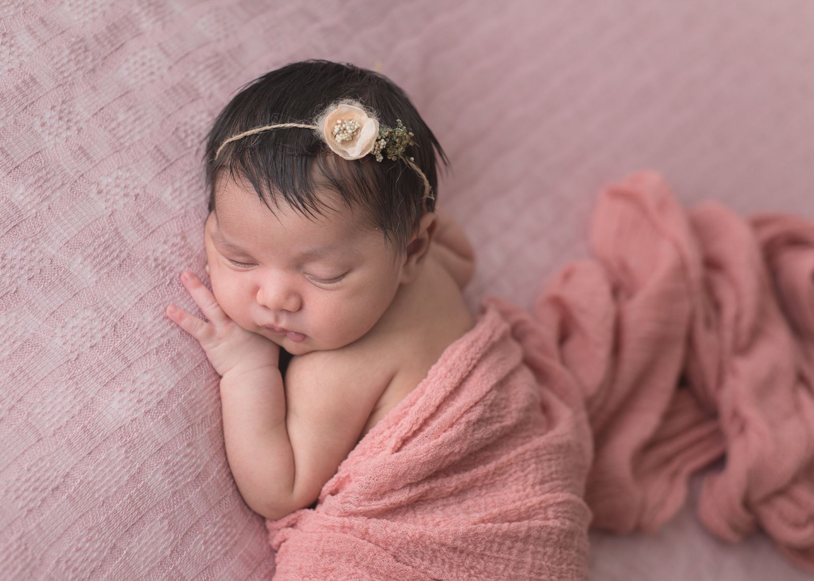 Newborn Authentic Organic Session