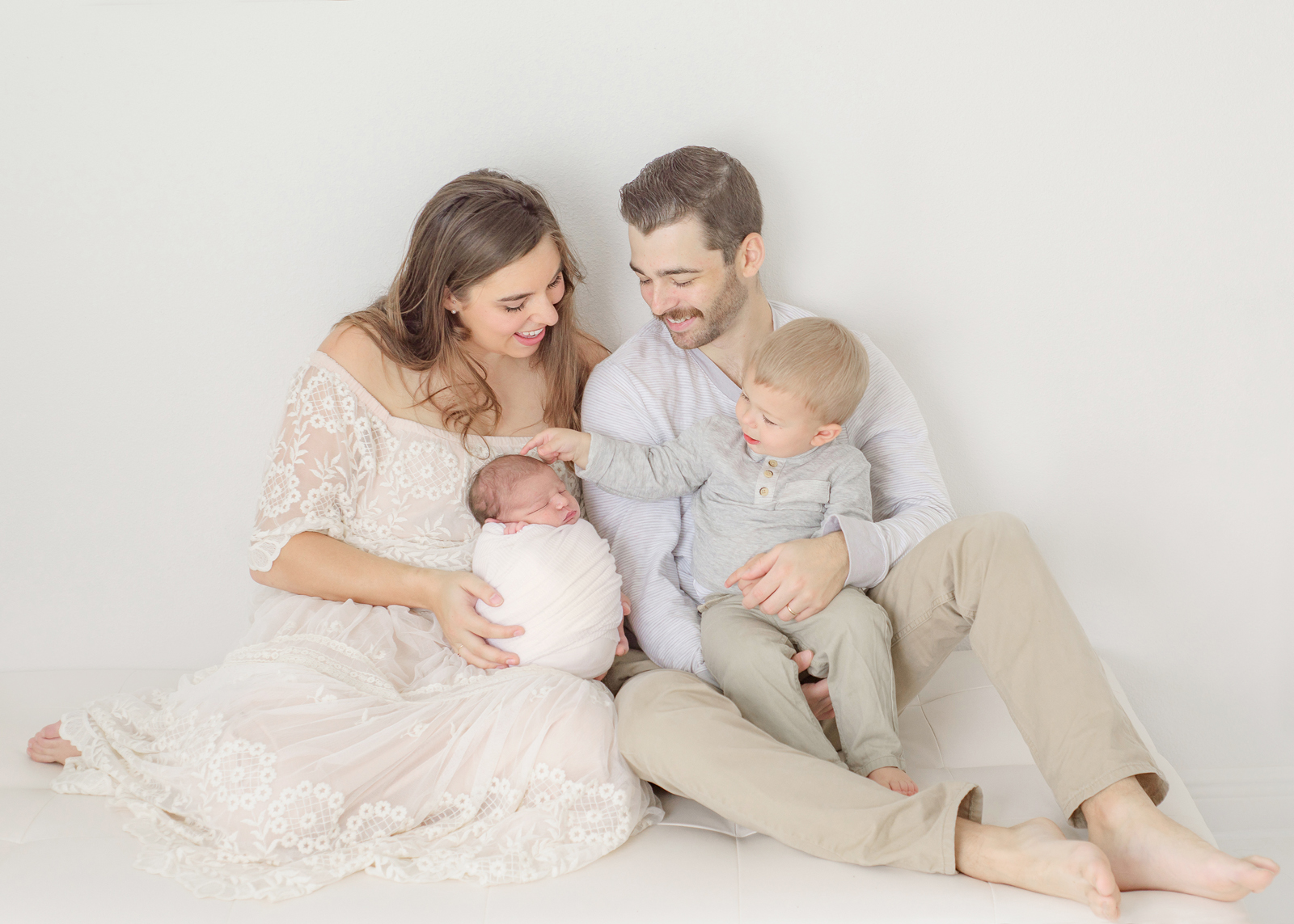 newborn family photography session