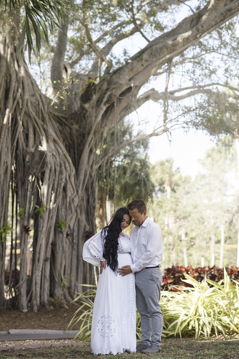 Garden Maternity Session In Sarasota 