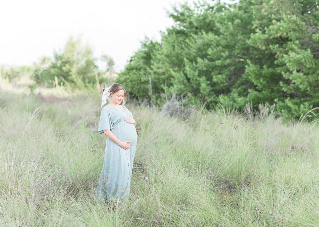 Reasons Every Expectant Mom Should Do A Maternity Photoshoot